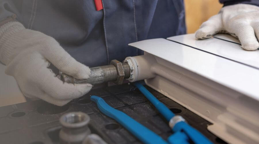 Professional water heater repair services in Des Moines, NM